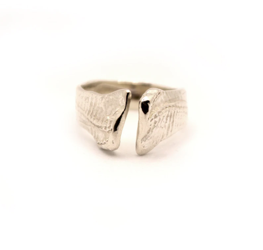 HANNAH BOURN SHELL TEXTURE RING