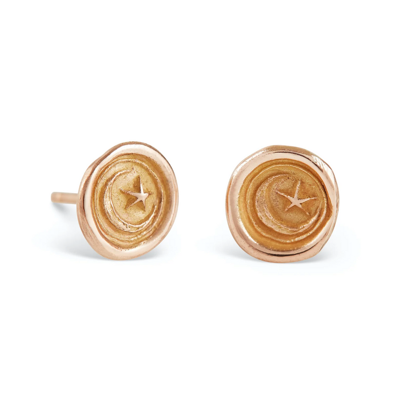 JESSICA DE LOTZ MOON & STAR WAX SEAL STUD EARRINGS