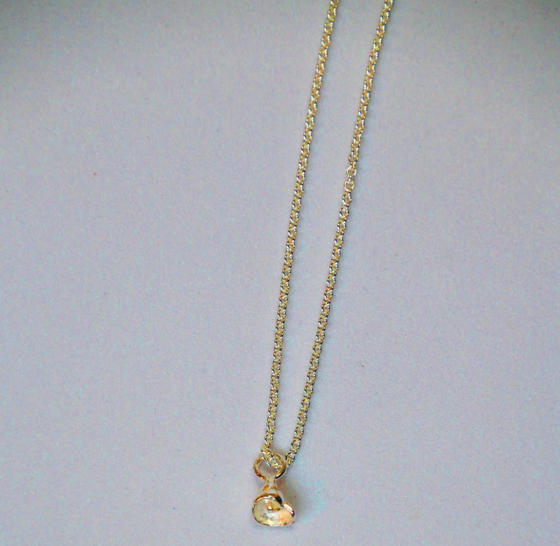 HANNAH BOURN TINY PERIWINKLE NECKLACE