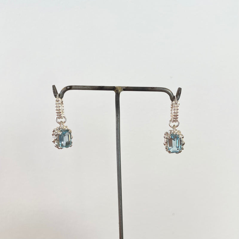 DAINTY LONDON ASTRID HOOP EARRINGS