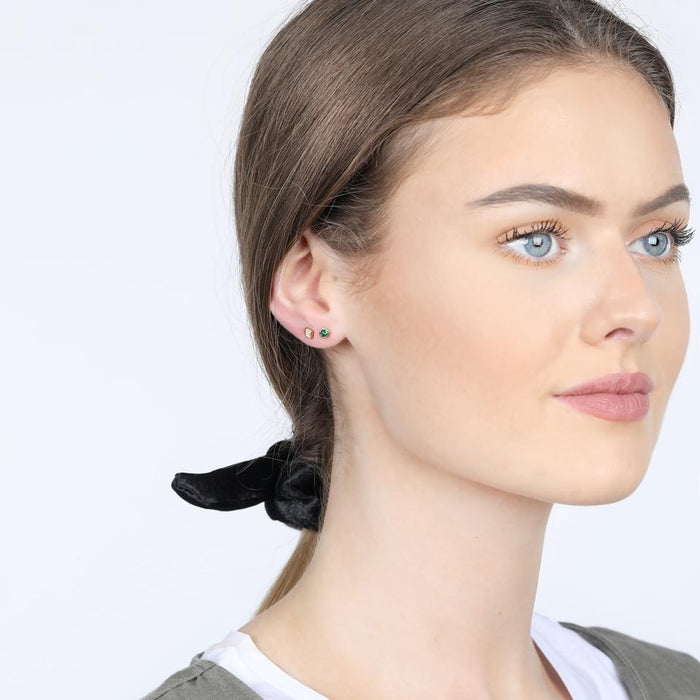 V BY LAURA VANN TIA EMERALD STUD EARRINGS